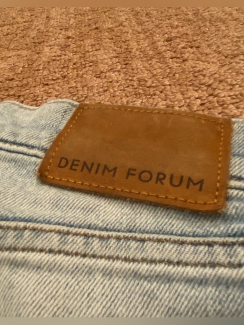 Aritzia 27 Denim Forum 70s Retro Cheeky Straight Denim Jeans - Picture 13 of 13